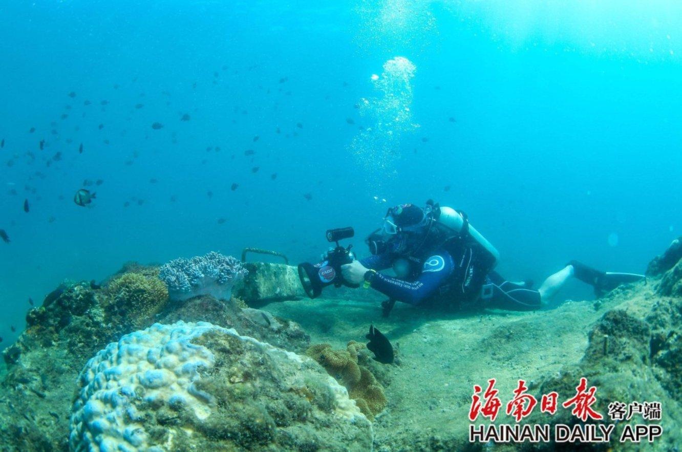 救援受困山洞的男子
